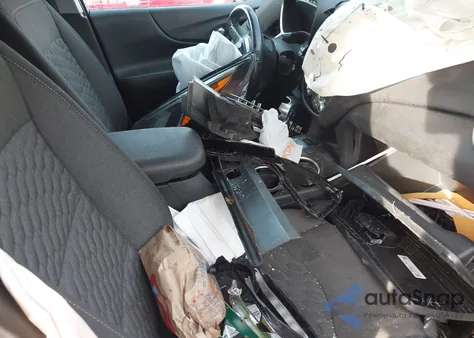 2019 Chevrolet Equinox Lt z USA, uszkodzony, nr VIN 3GNAXUEV1KL276213